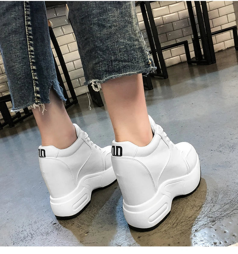 Women's Leather Chunky Ankle Boots with Platform