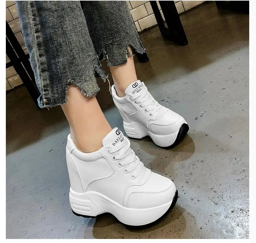 Women's Leather Chunky Ankle Boots with Platform