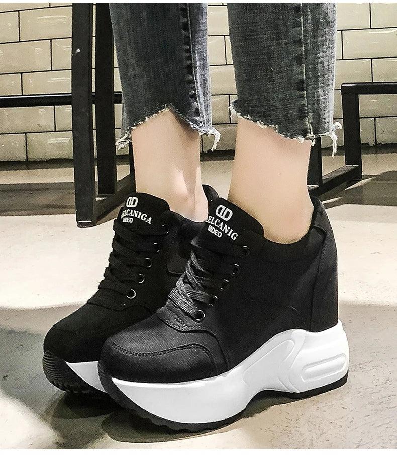 Women's Leather Chunky Ankle Boots with Platform