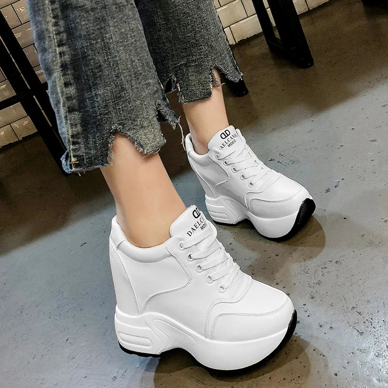 Women's Leather Chunky Ankle Boots with Platform