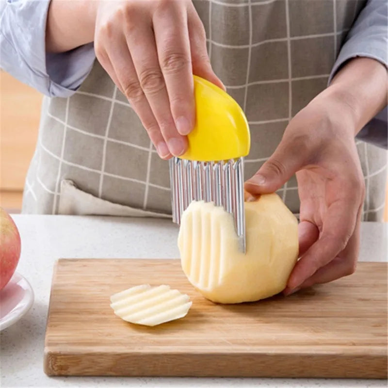 Stainless Steel Potato Chip Slicer – Crinkle Cut Wavy Cutter for Vegetables & Dough