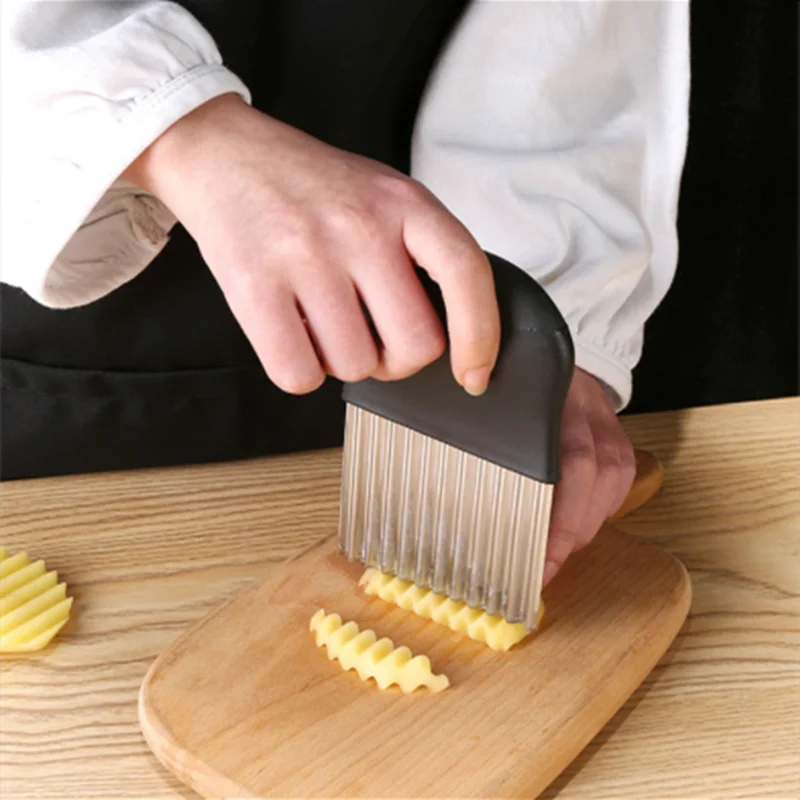 Stainless Steel Potato Chip Slicer – Crinkle Cut Wavy Cutter for Vegetables & Dough