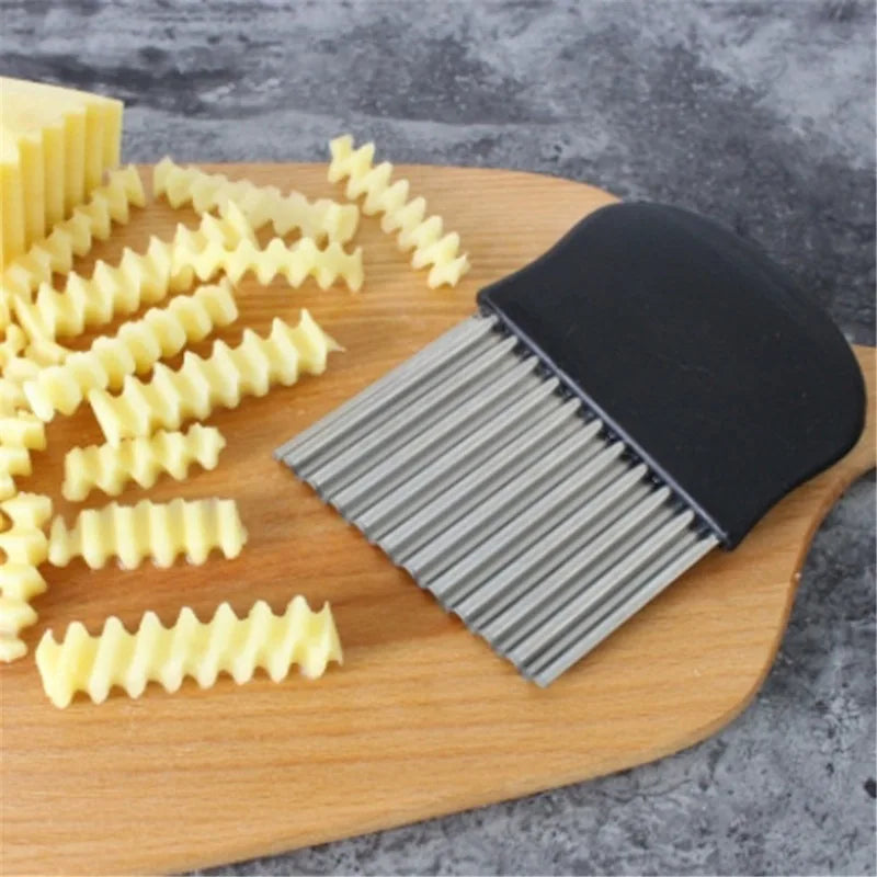 Stainless Steel Potato Chip Slicer – Crinkle Cut Wavy Cutter for Vegetables & Dough