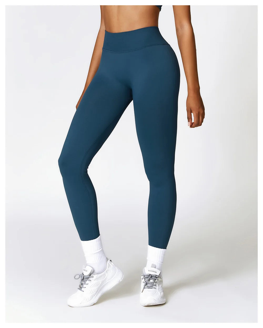 ScrunchCurve V-Back High-Waist Workout Leggings