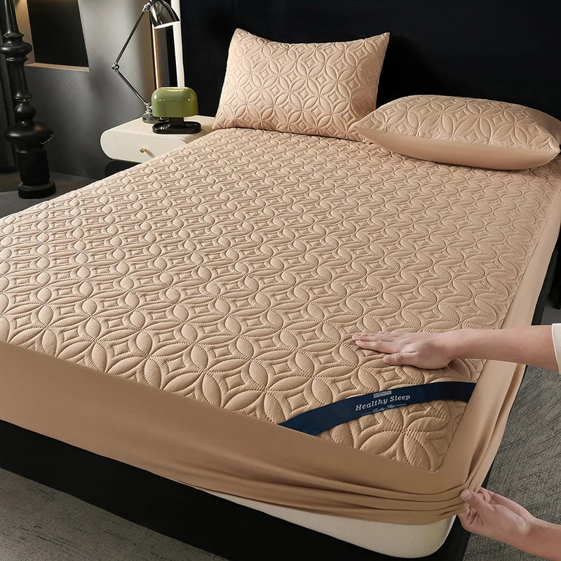 Waterproof Quilted Mattress Protector – Soft Breathable Deep-Pocket Fitted Style
