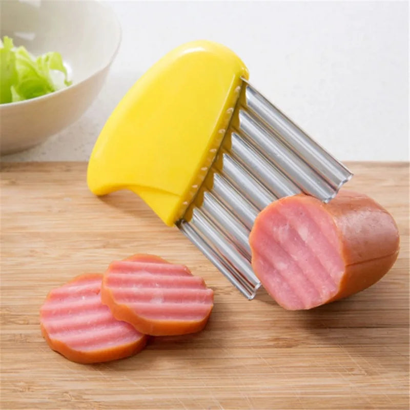 Stainless Steel Potato Chip Slicer – Crinkle Cut Wavy Cutter for Vegetables & Dough