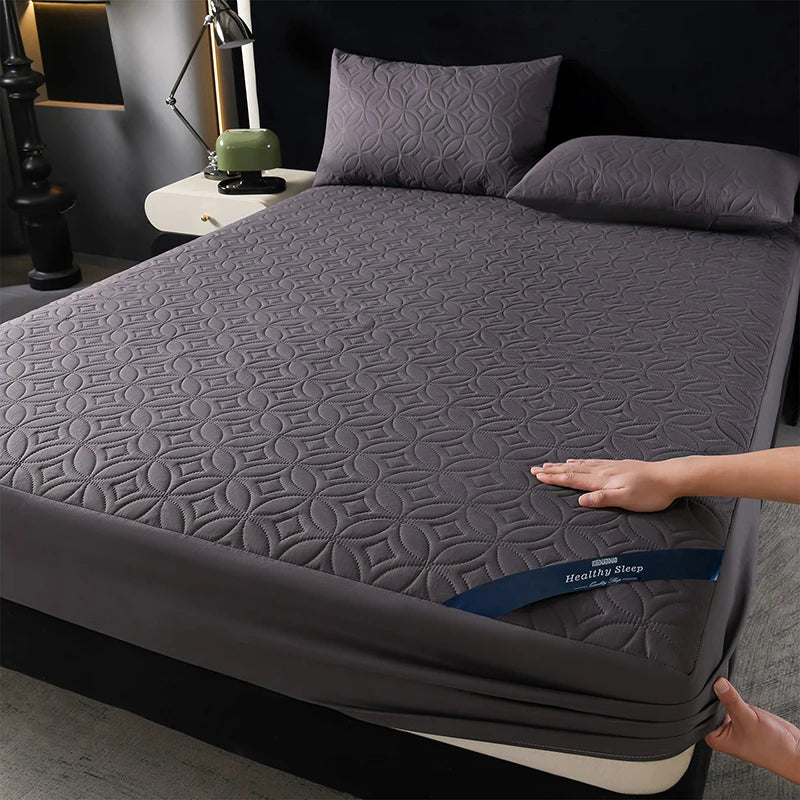 Waterproof Quilted Mattress Protector – Soft Breathable Deep-Pocket Fitted Style