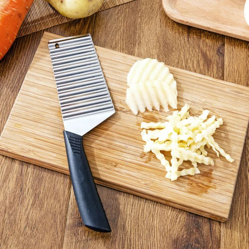 Stainless Steel Potato Chip Slicer – Crinkle Cut Wavy Cutter for Vegetables & Dough