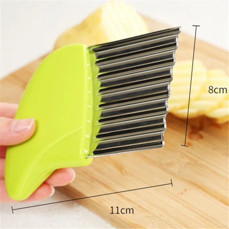 Stainless Steel Potato Chip Slicer – Crinkle Cut Wavy Cutter for Vegetables & Dough