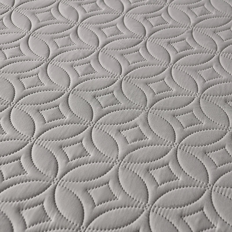 Waterproof Quilted Mattress Protector – Soft Breathable Deep-Pocket Fitted Style